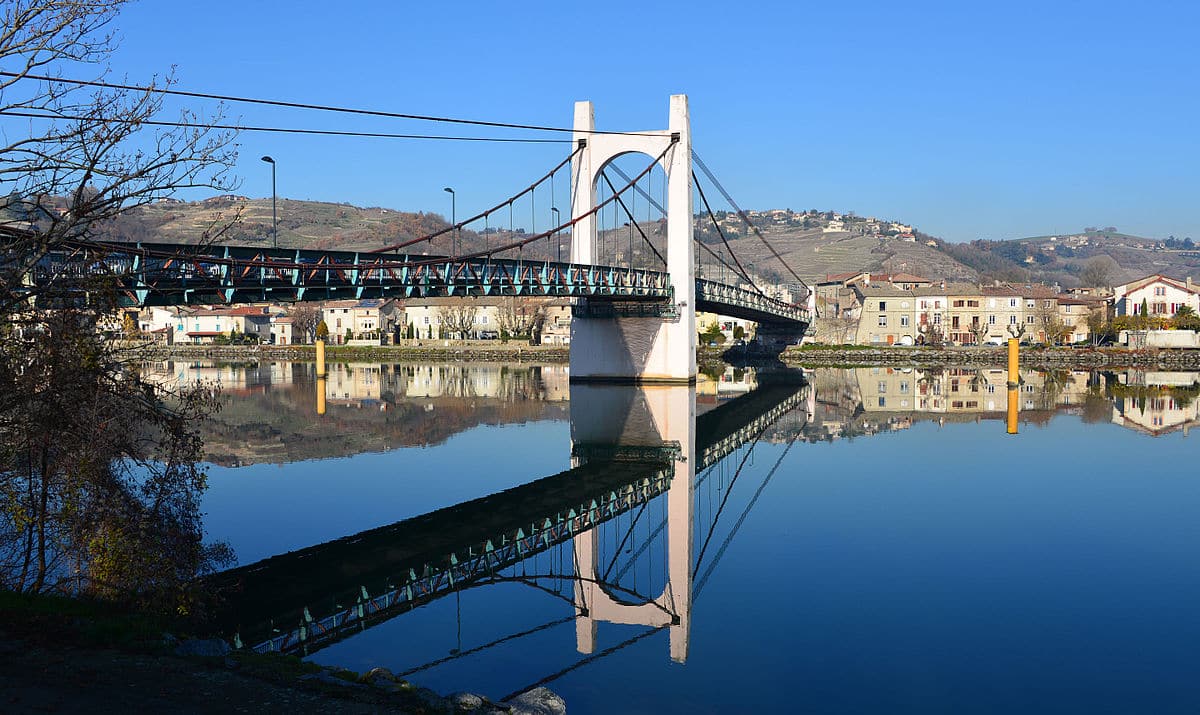 pont de Condrieu- Les roches de Condrieu